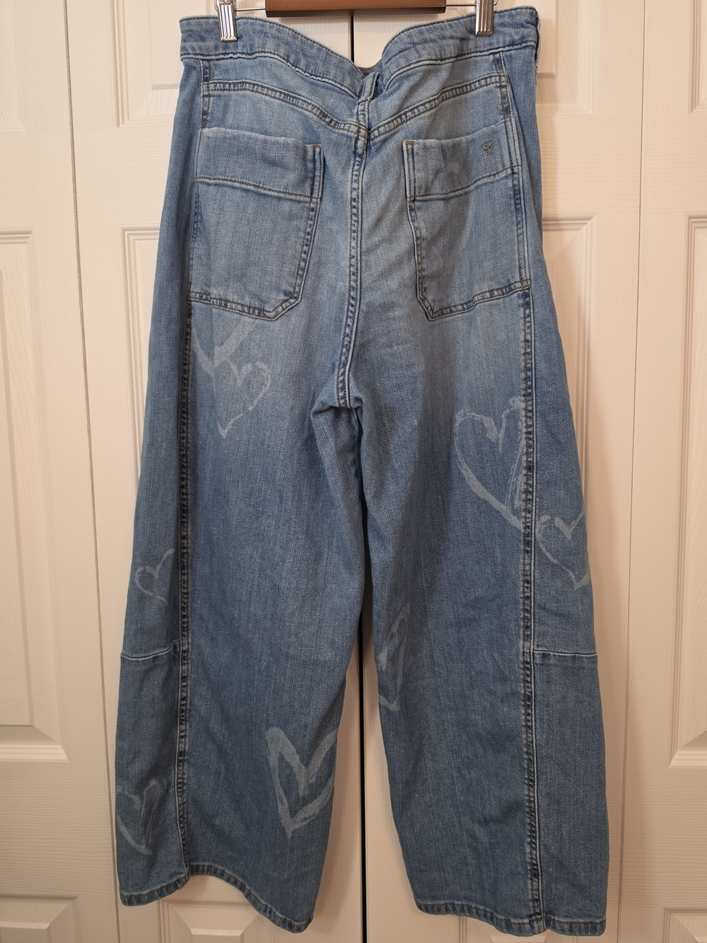 Pilcro The Kenna Mid-Rise Heritage Barrel Jeans Heart Icon Edition Sizes 28 - Picture 11 of 14